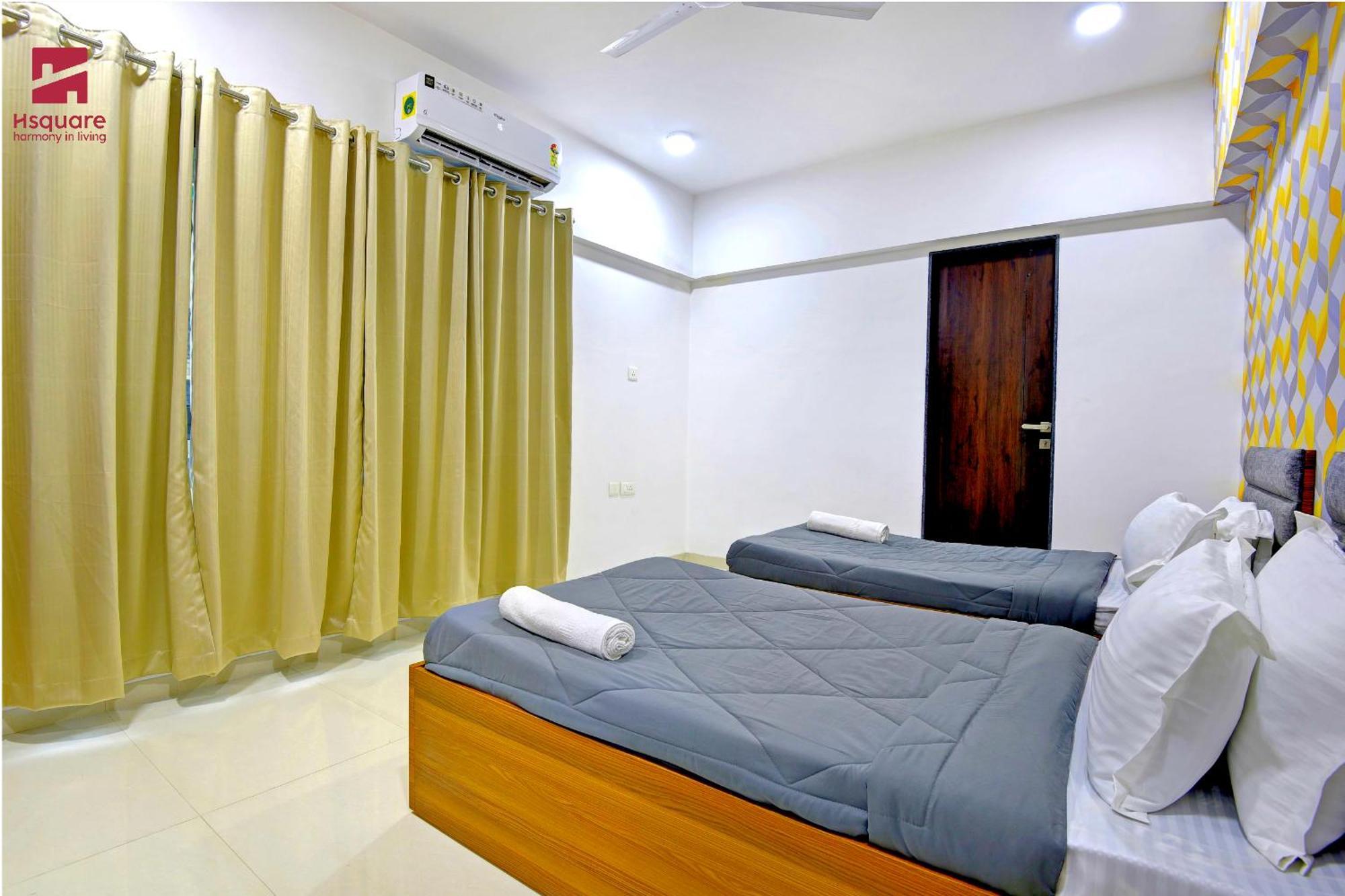 Hsquare Luxury Apartments Goregaon Mumbai Exterior photo