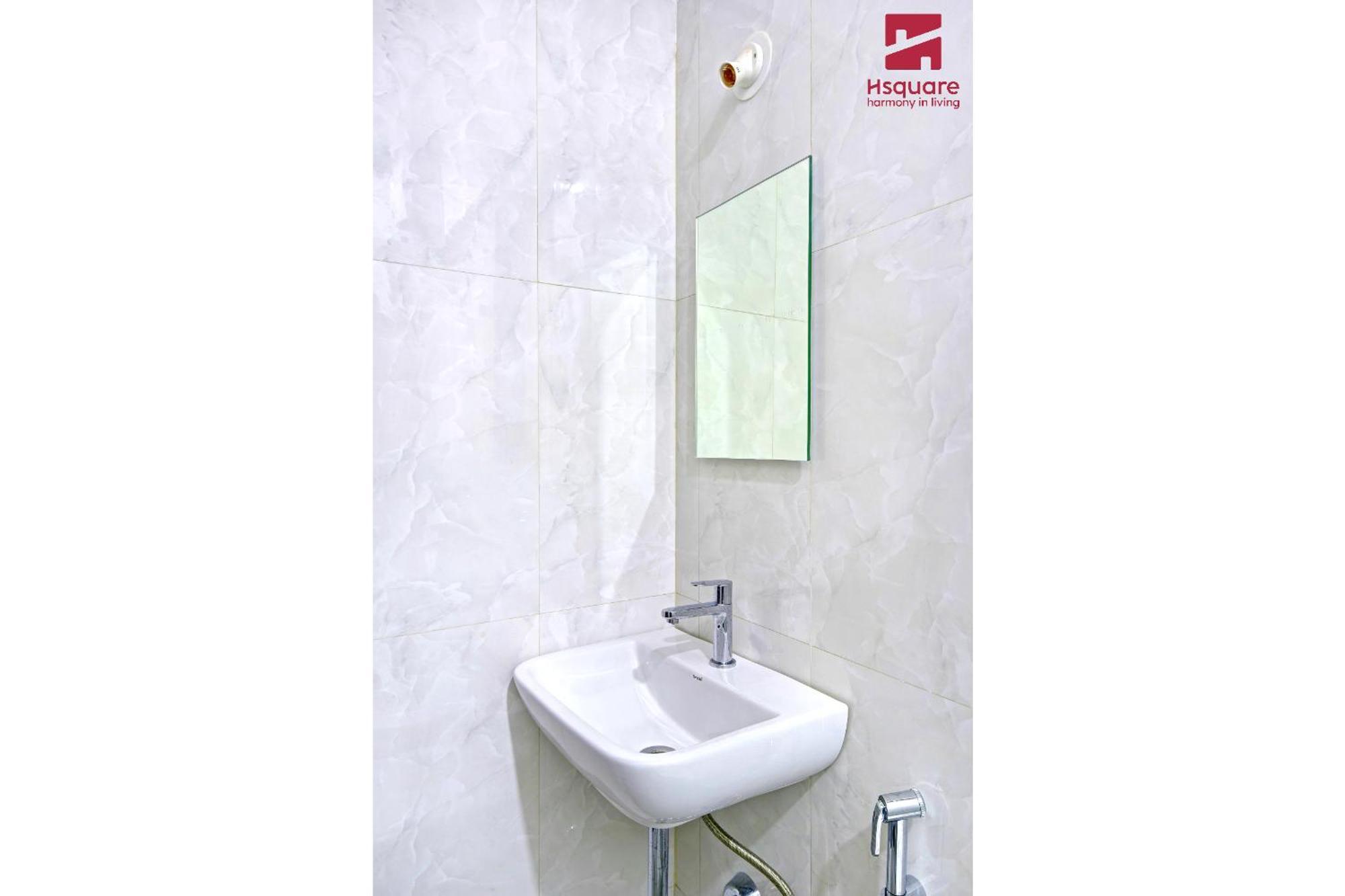 Hsquare Luxury Apartments Goregaon Mumbai Exterior photo
